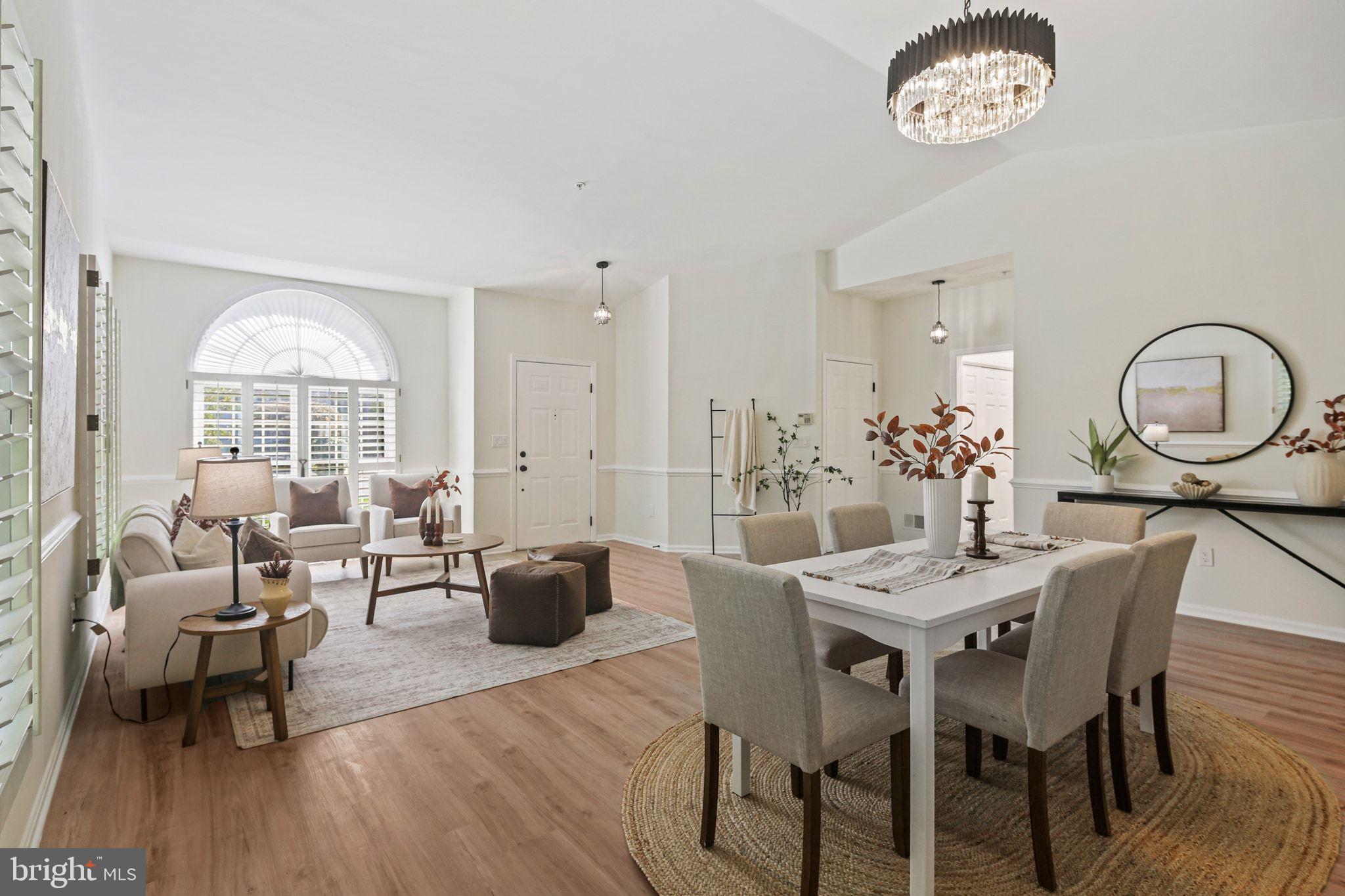 906 WHISPERING RIDGE LANE