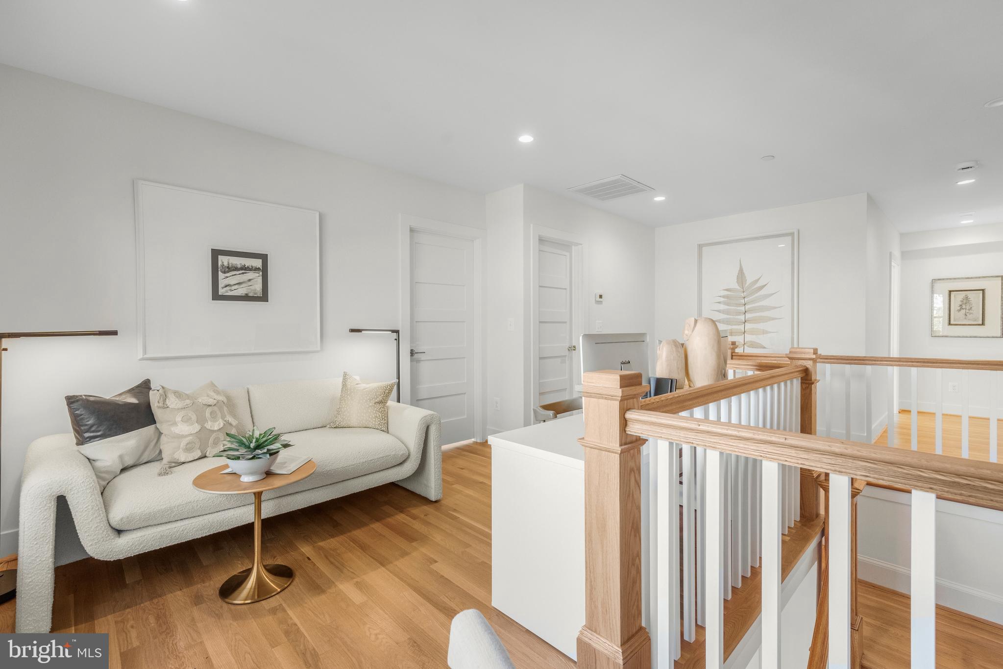 PALISADES - Residential