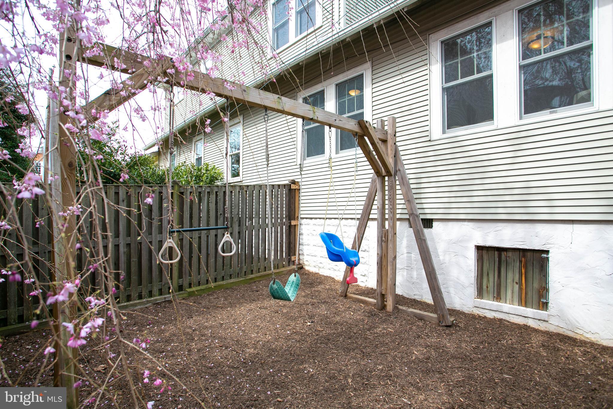 ASHTON HEIGHTS - Residential