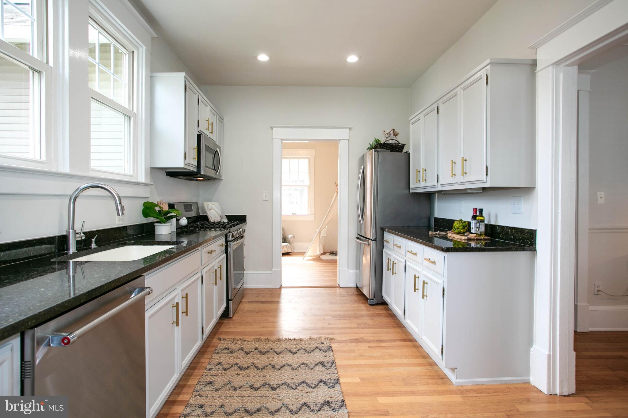 ASHTON HEIGHTS - Residential