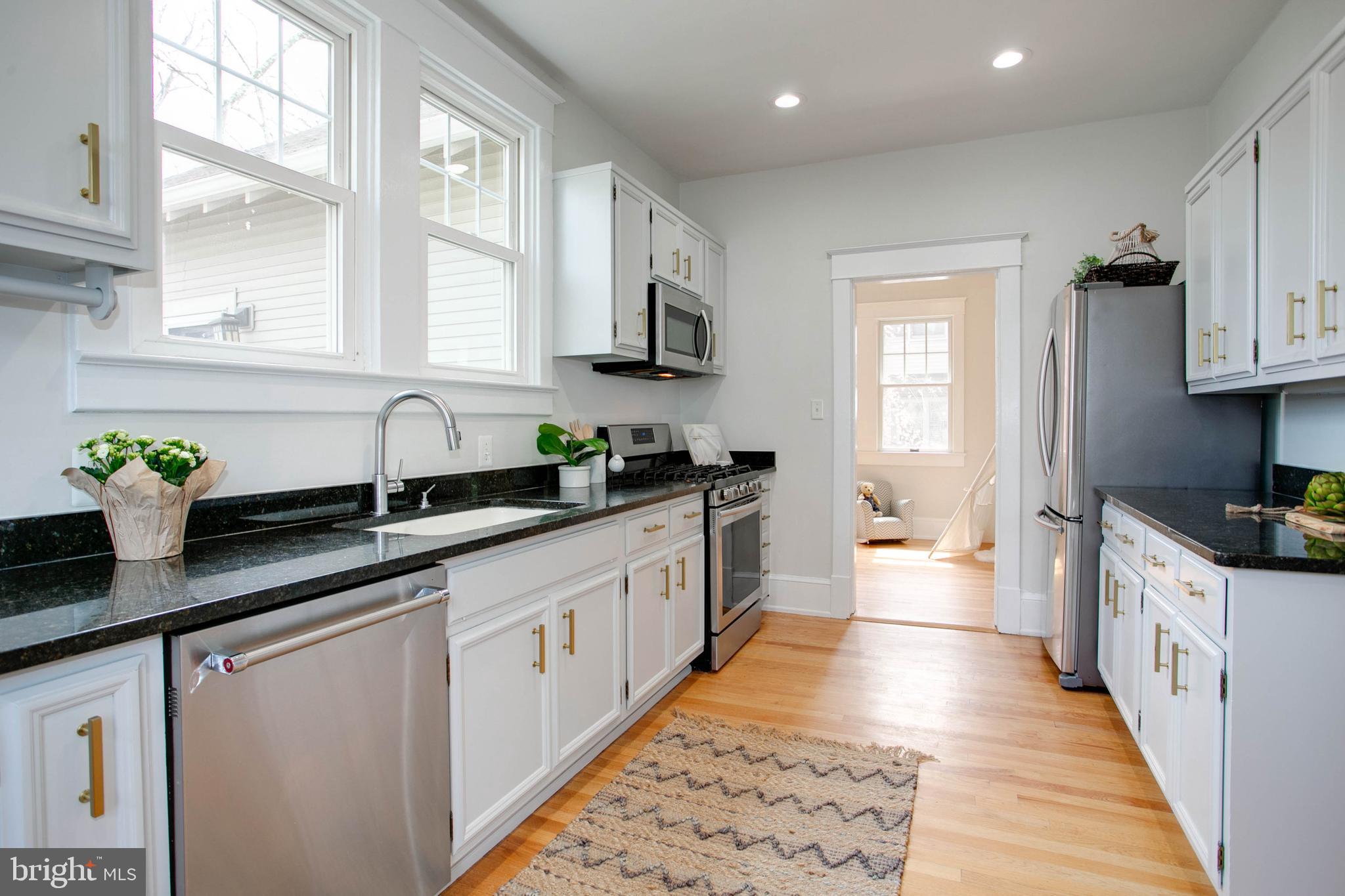 ASHTON HEIGHTS - Residential