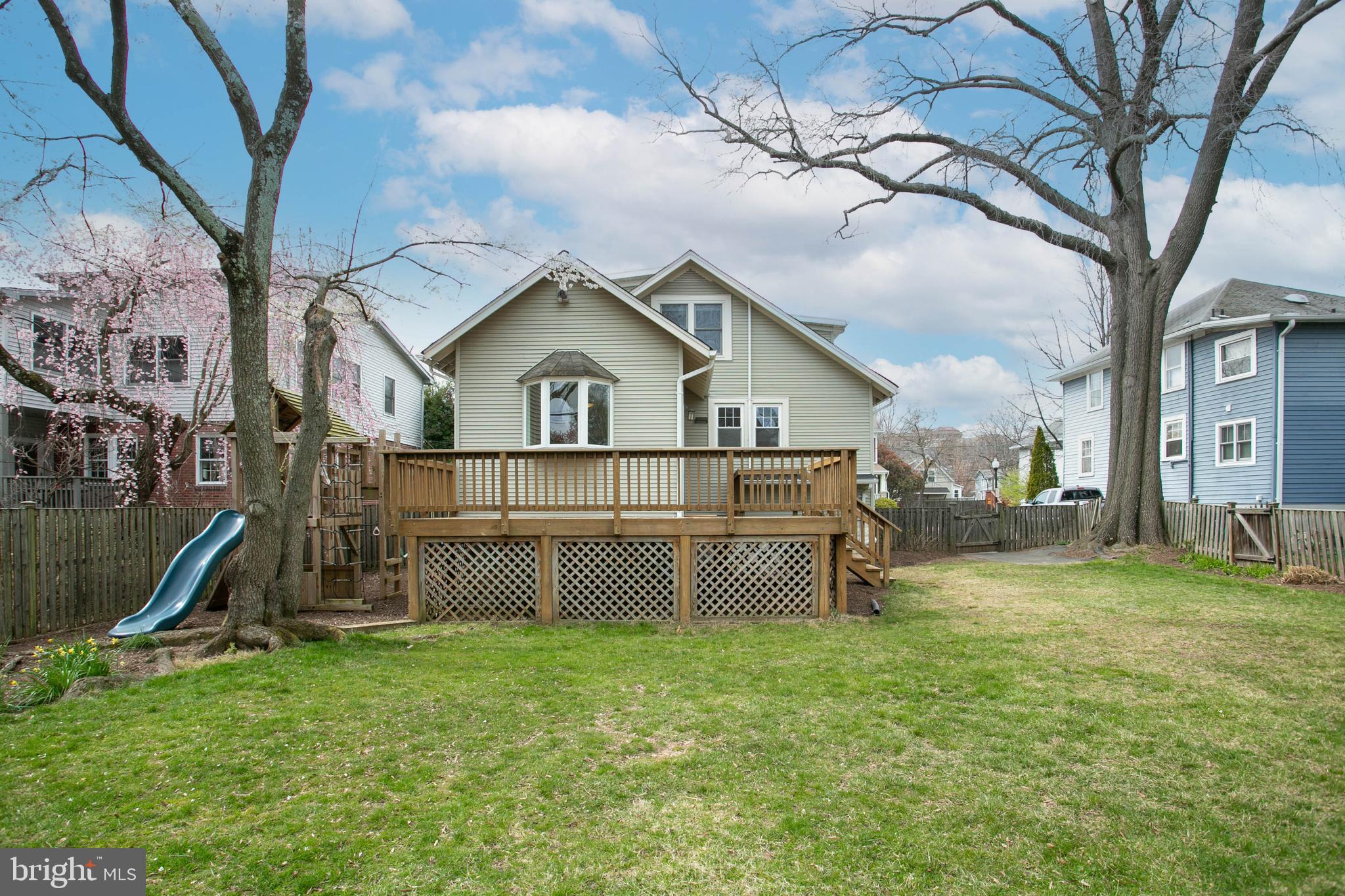 ASHTON HEIGHTS - Residential