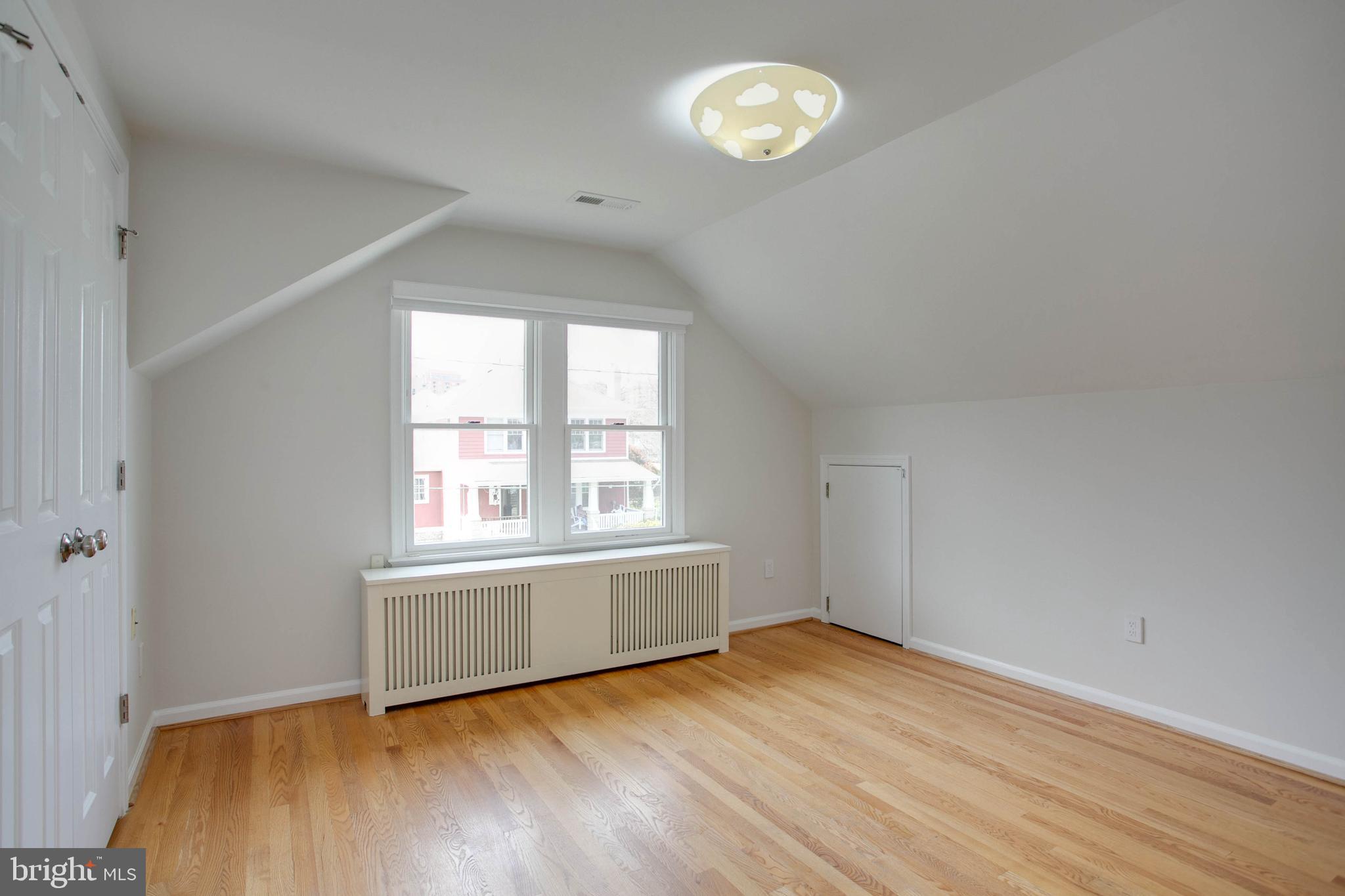 ASHTON HEIGHTS - Residential