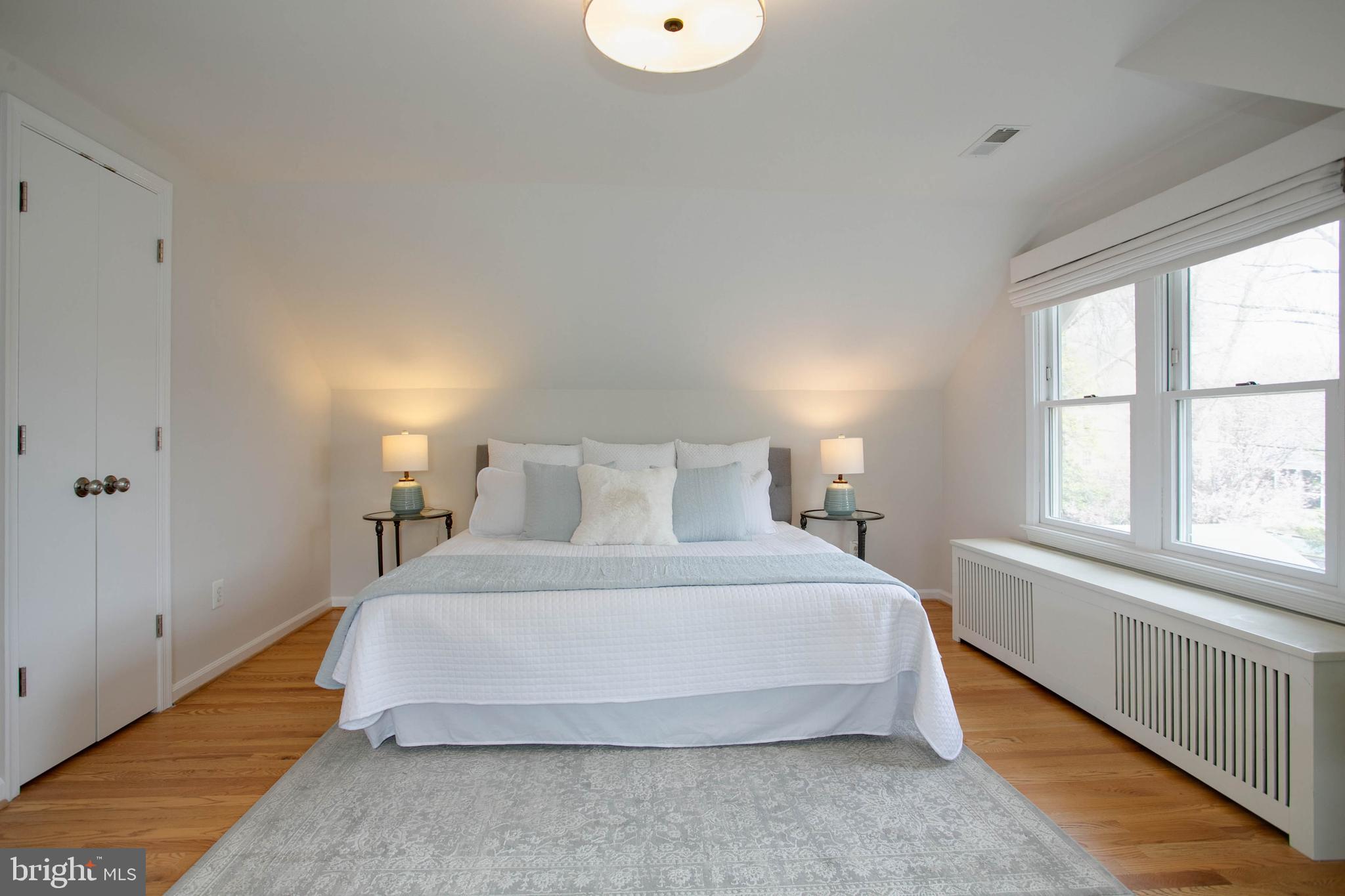 ASHTON HEIGHTS - Residential