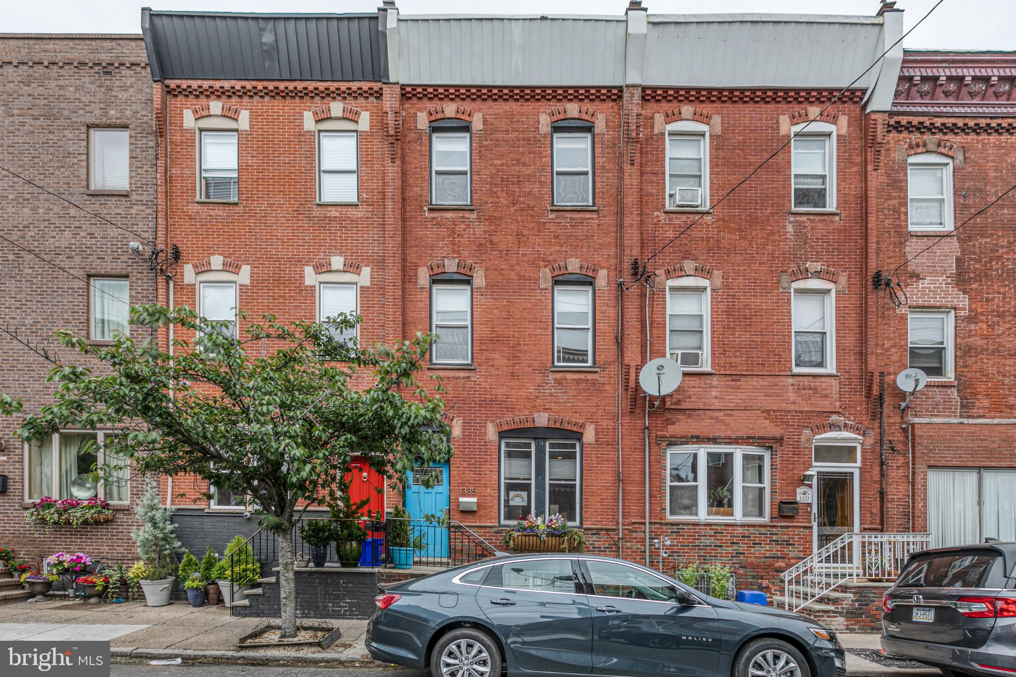 PASSYUNK SQUARE - Residential Lease