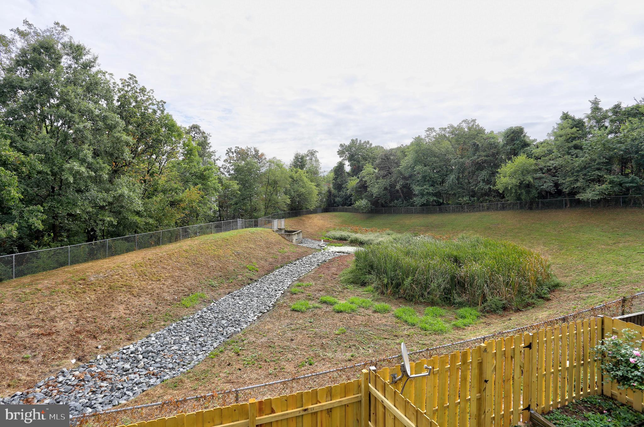 NEWPORT TOWNE - Residential