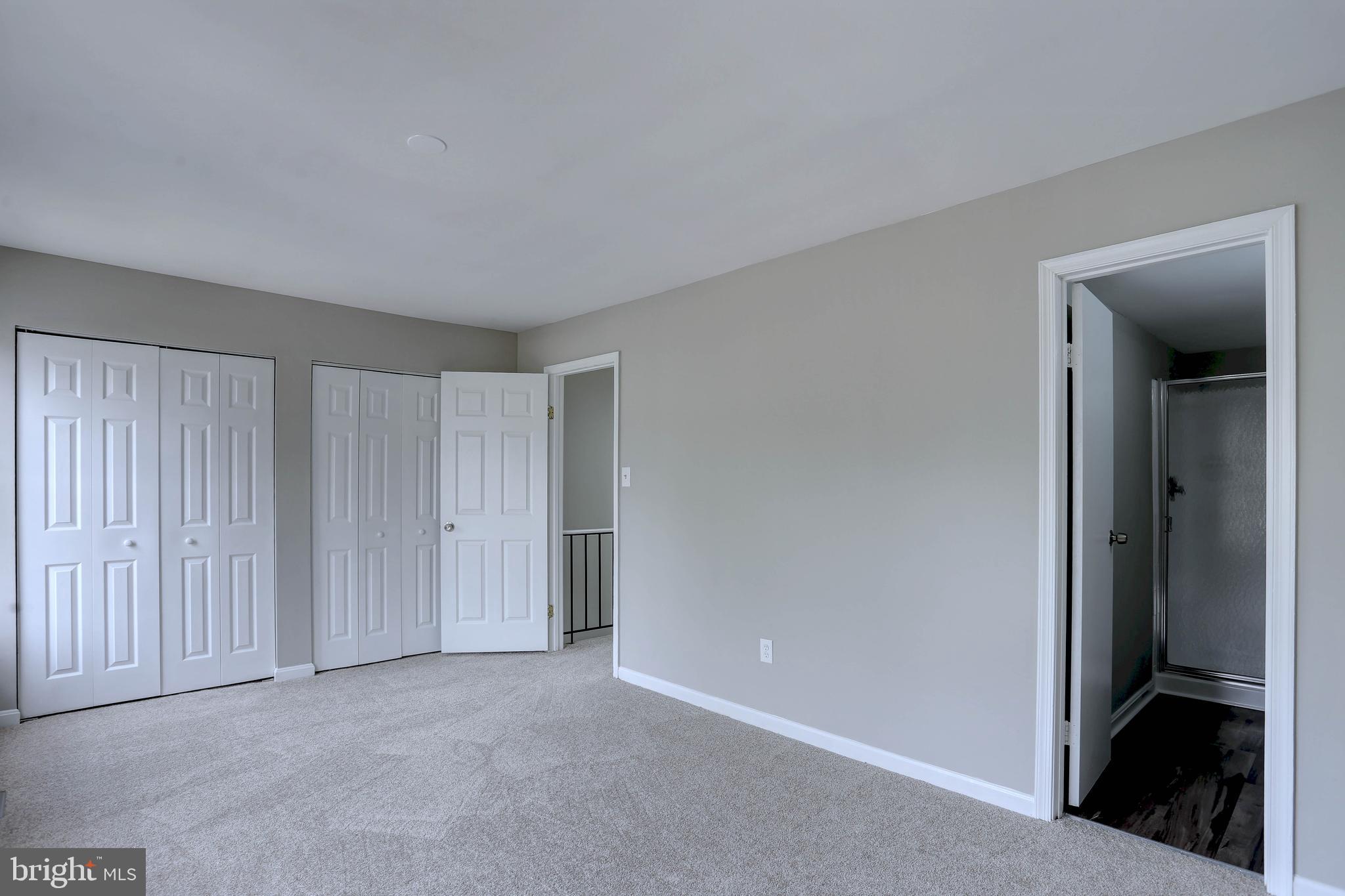 NEWPORT TOWNE - Residential