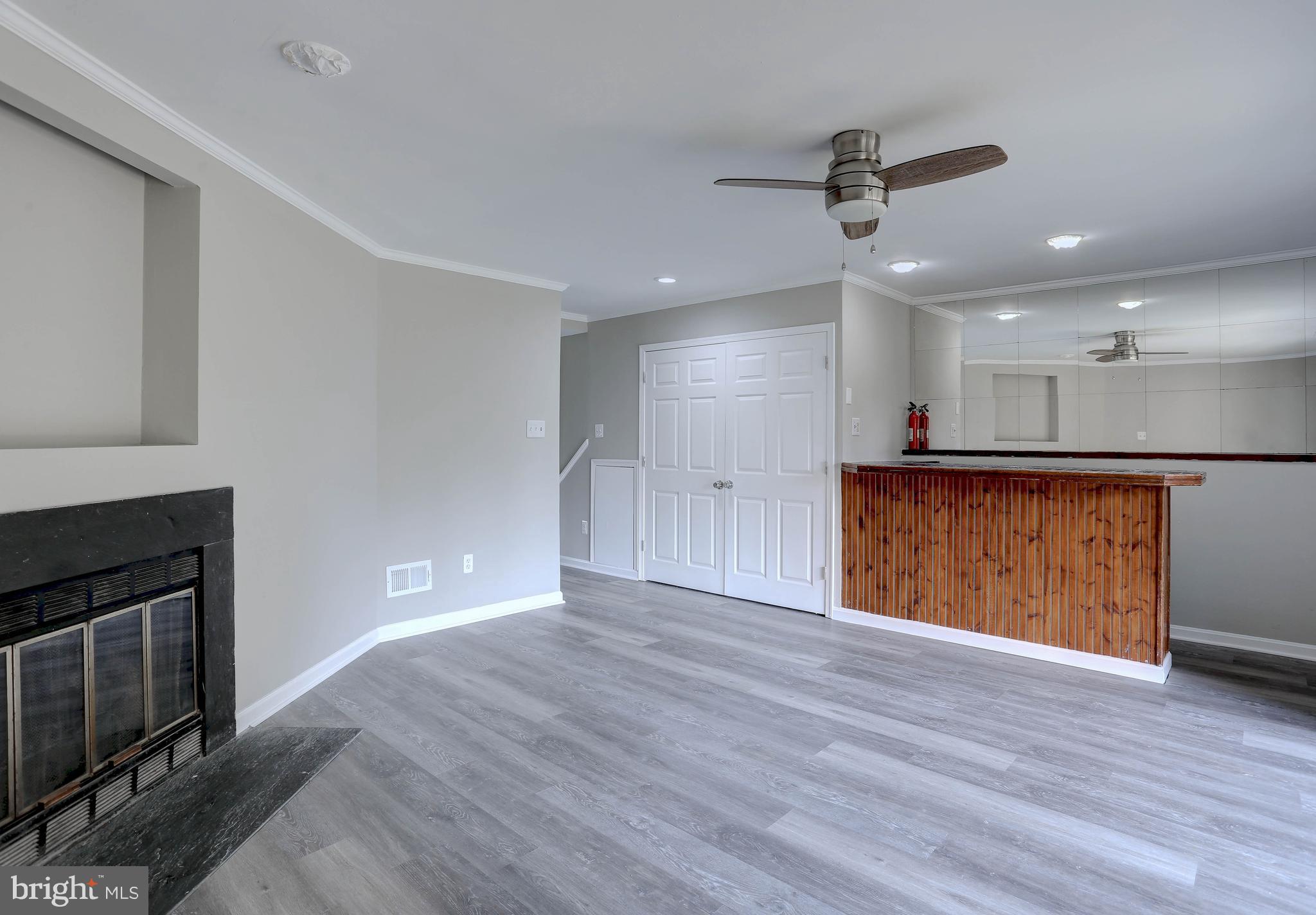 NEWPORT TOWNE - Residential