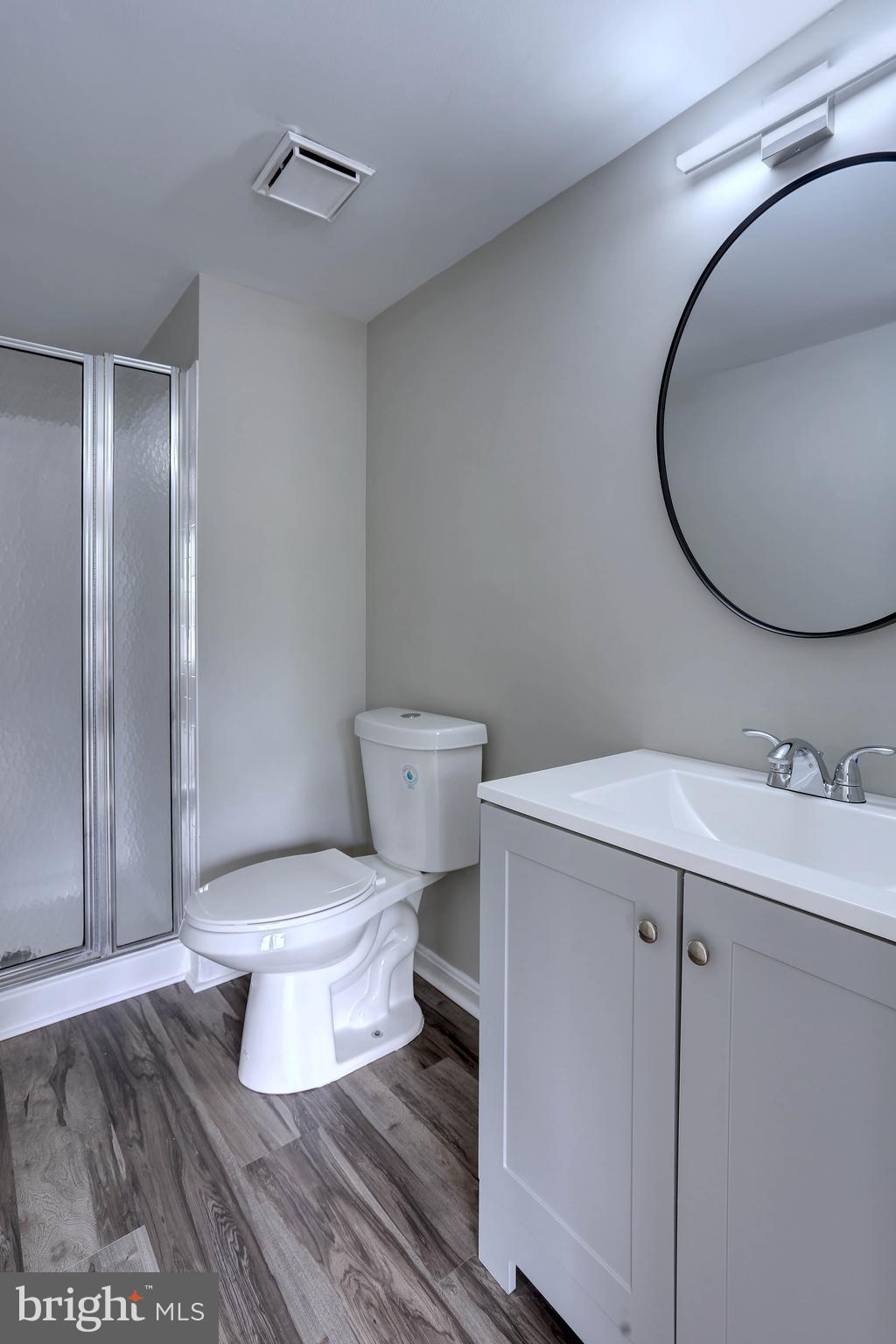 NEWPORT TOWNE - Residential