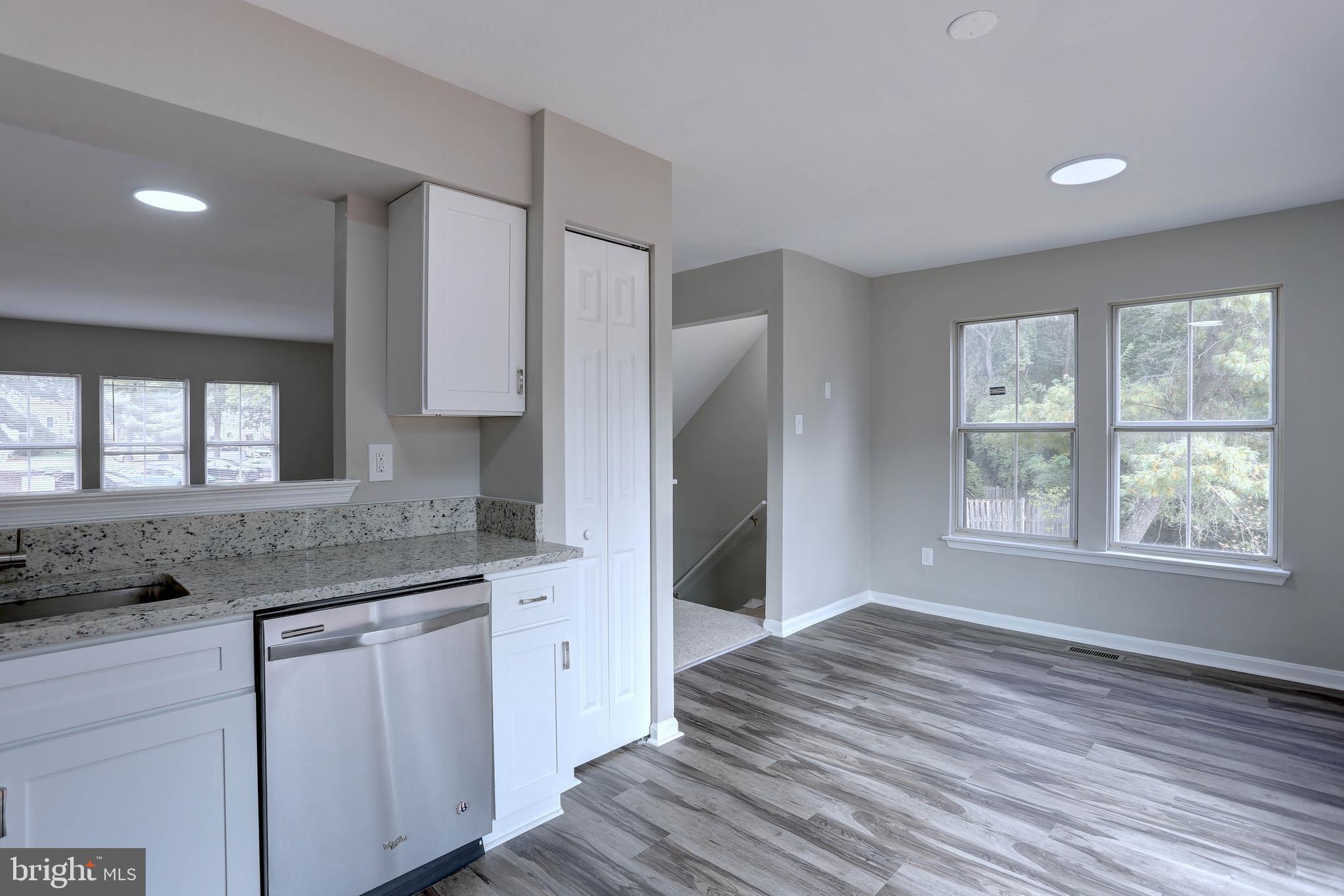 NEWPORT TOWNE - Residential