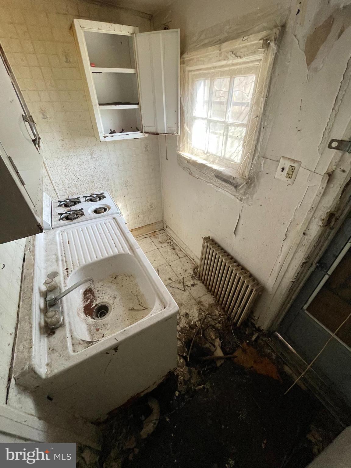 GERMANTOWN - Residential