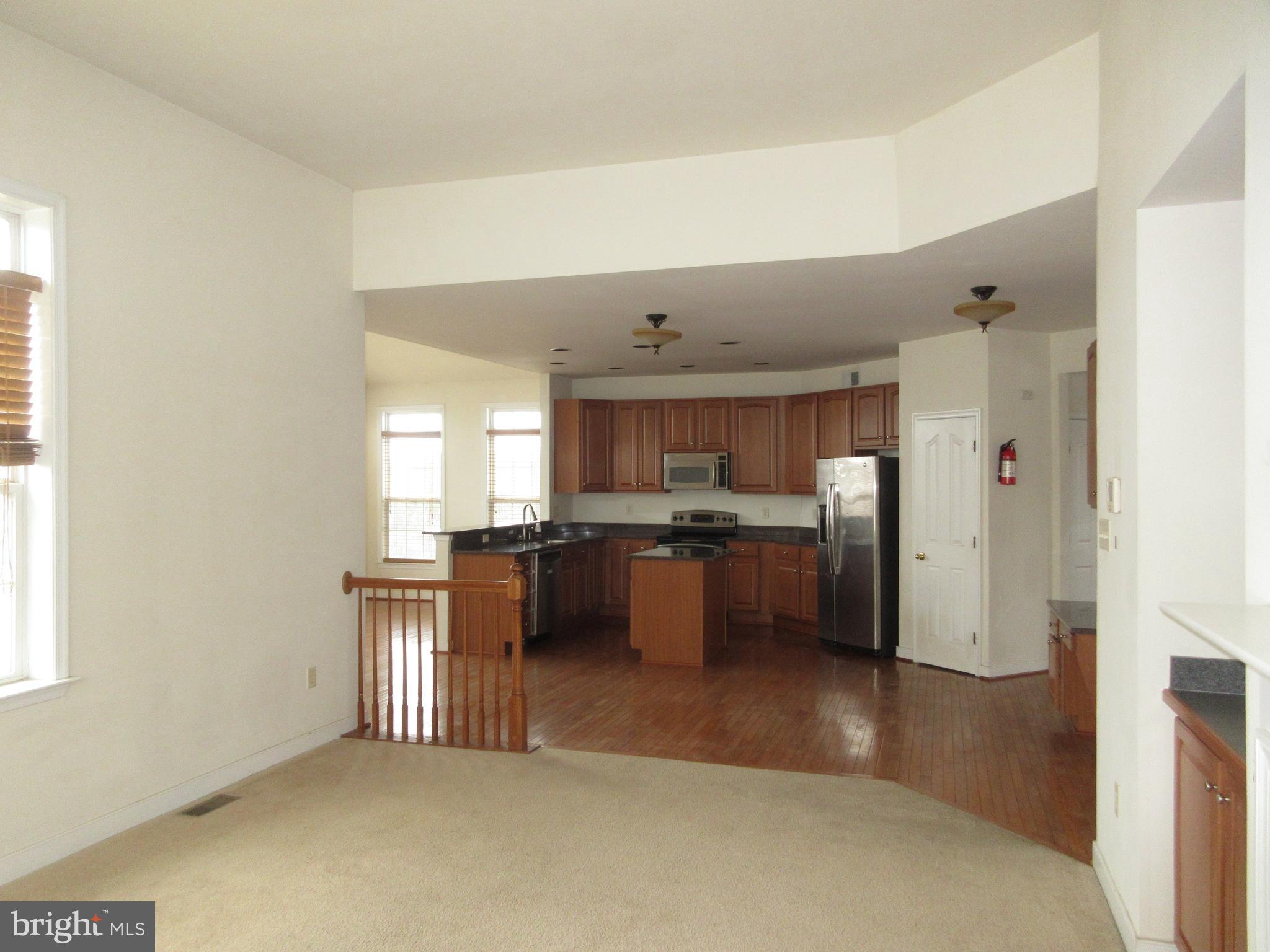 LOGANS RESERVE - Residential