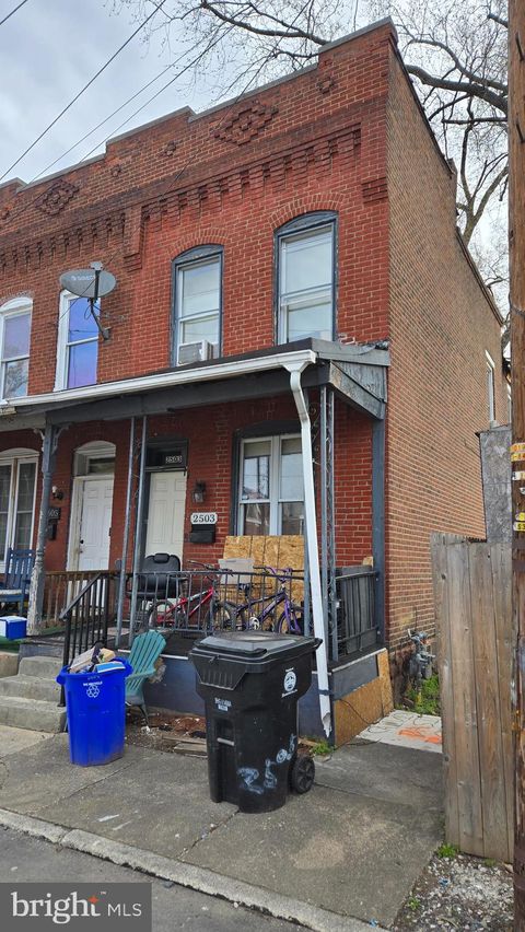 Townhouse For Sale - 2503 Agate Street<br/> HARRISBURG, PA 17110