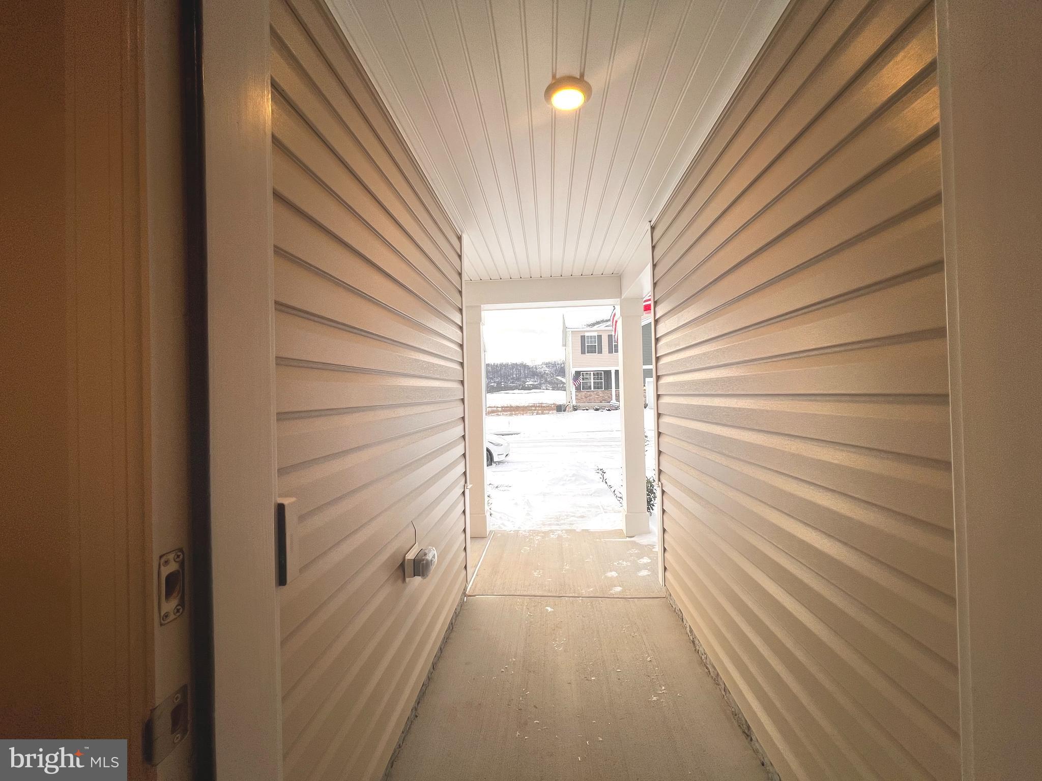 RED HILL - Residential Lease