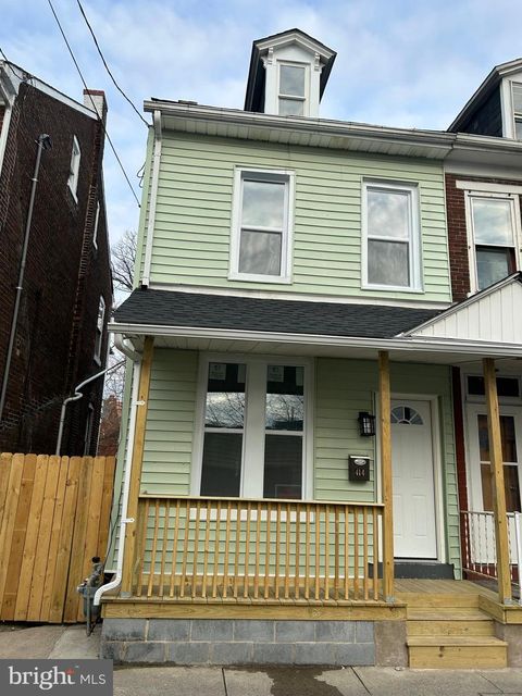 Townhouse For Sale - 414 N Partridge Street<br/> LEBANON, PA 17046