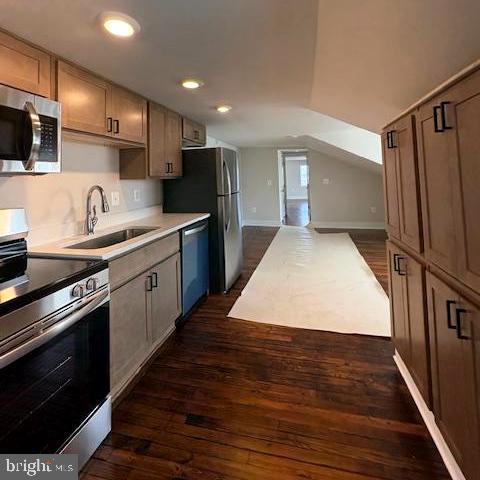 1801-#301 PRINCESS ANNE STREET