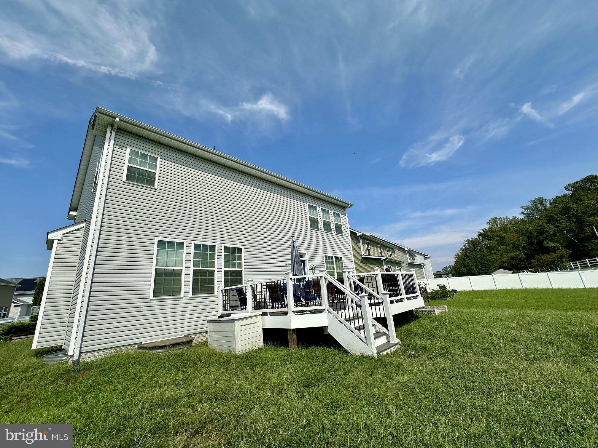 18 ORCHID LANE