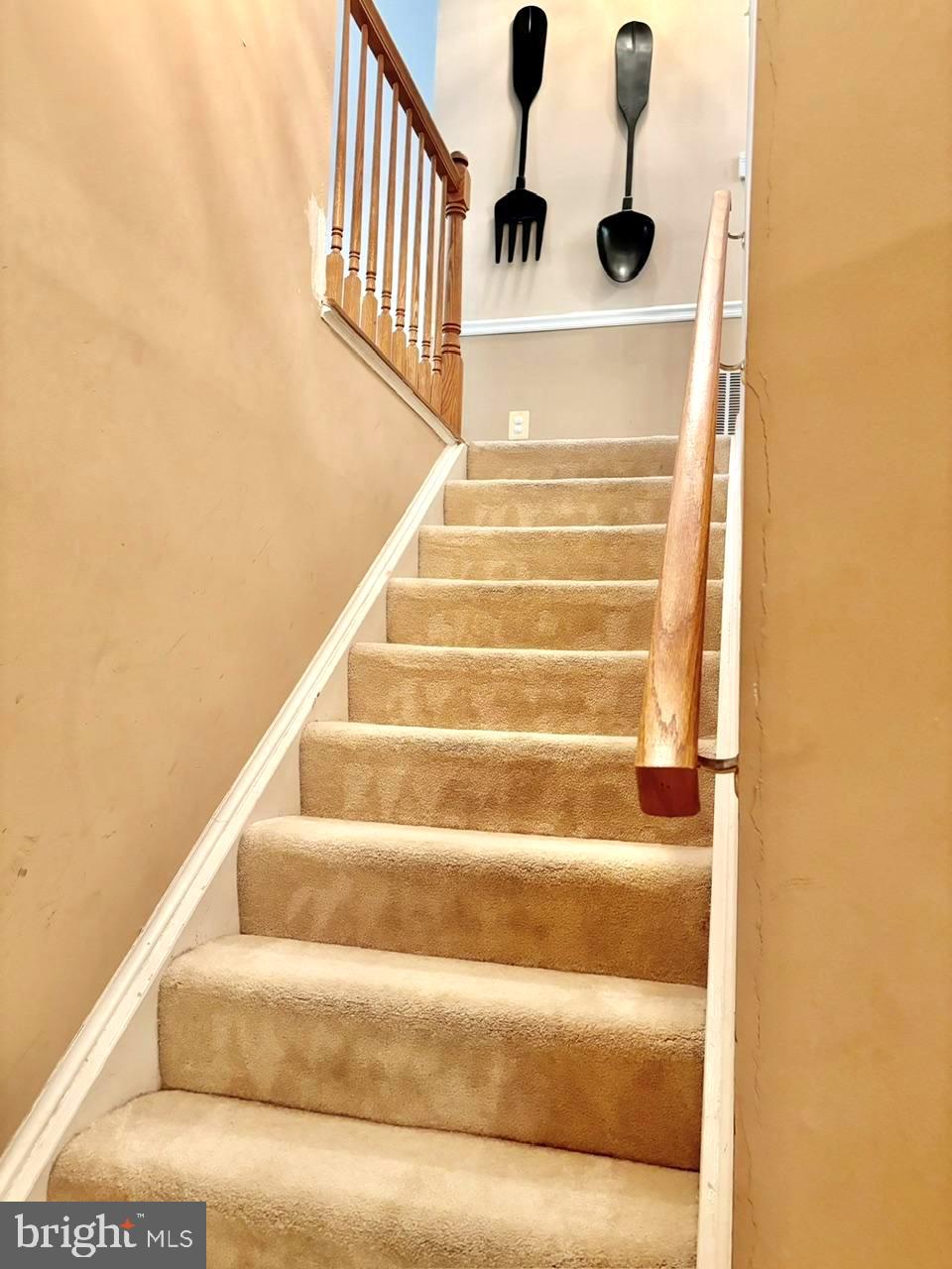 OAK TREE - Residential