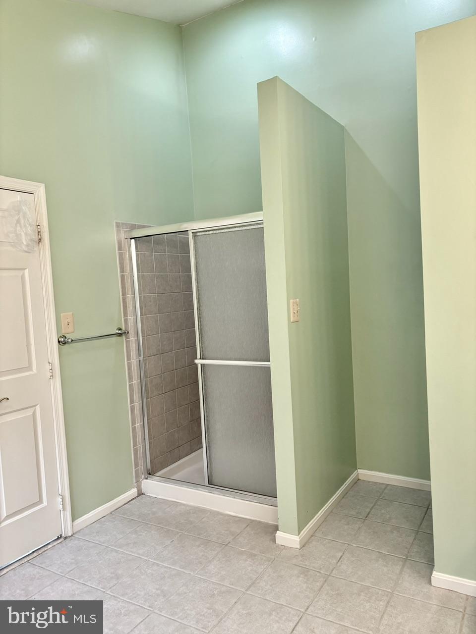 OAK TREE - Residential