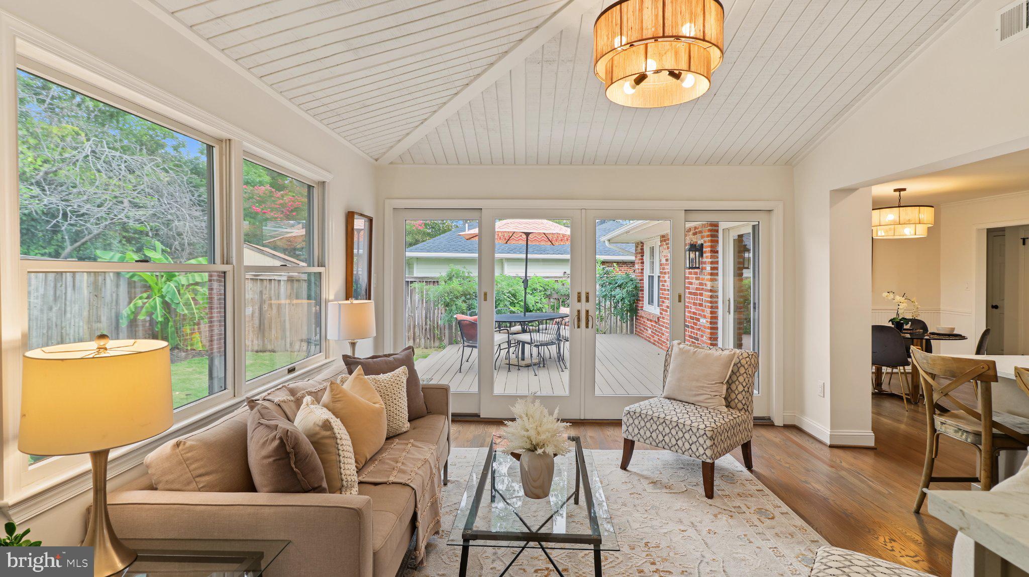 1514 SHENANDOAH ROAD