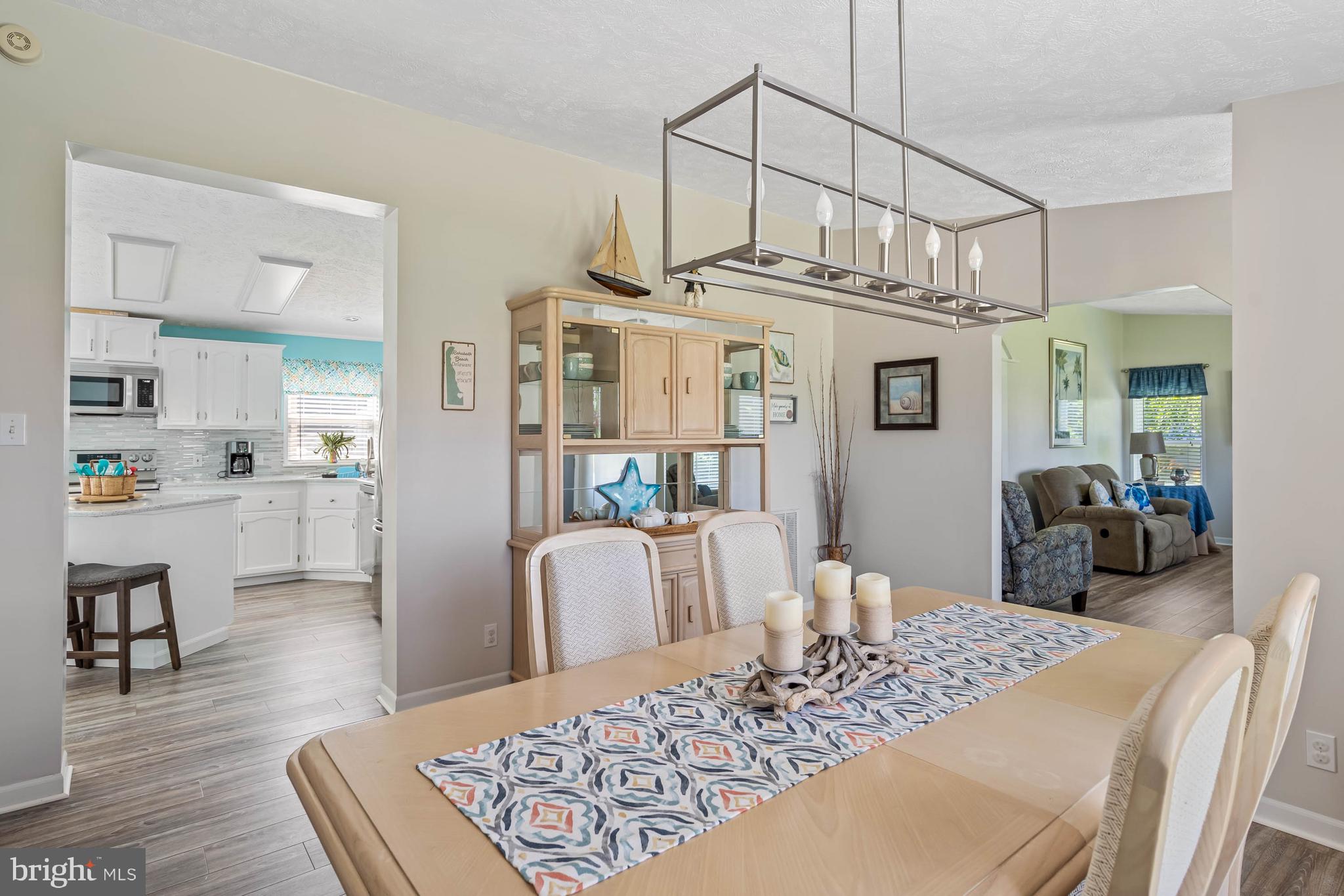 DOVE KNOLL - Residential