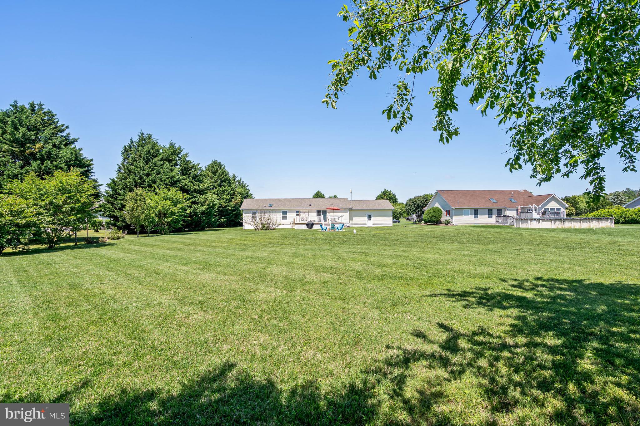 DOVE KNOLL - Residential