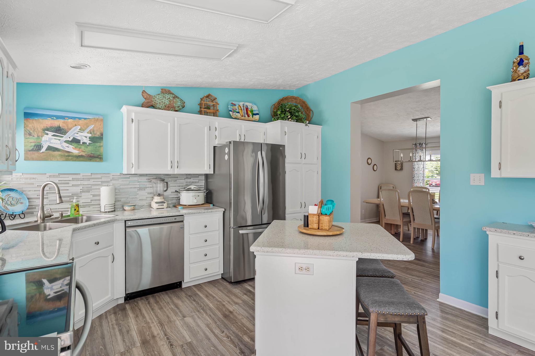 DOVE KNOLL - Residential