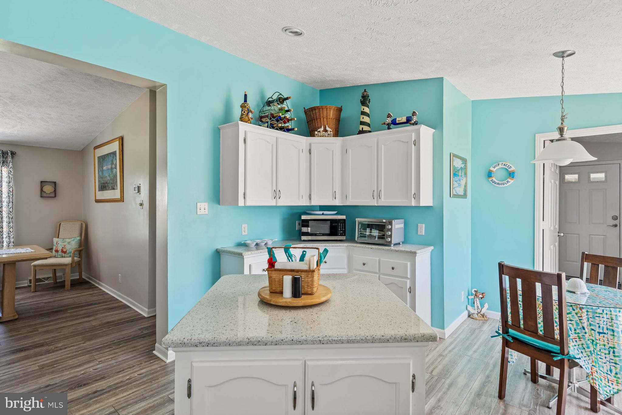 DOVE KNOLL - Residential