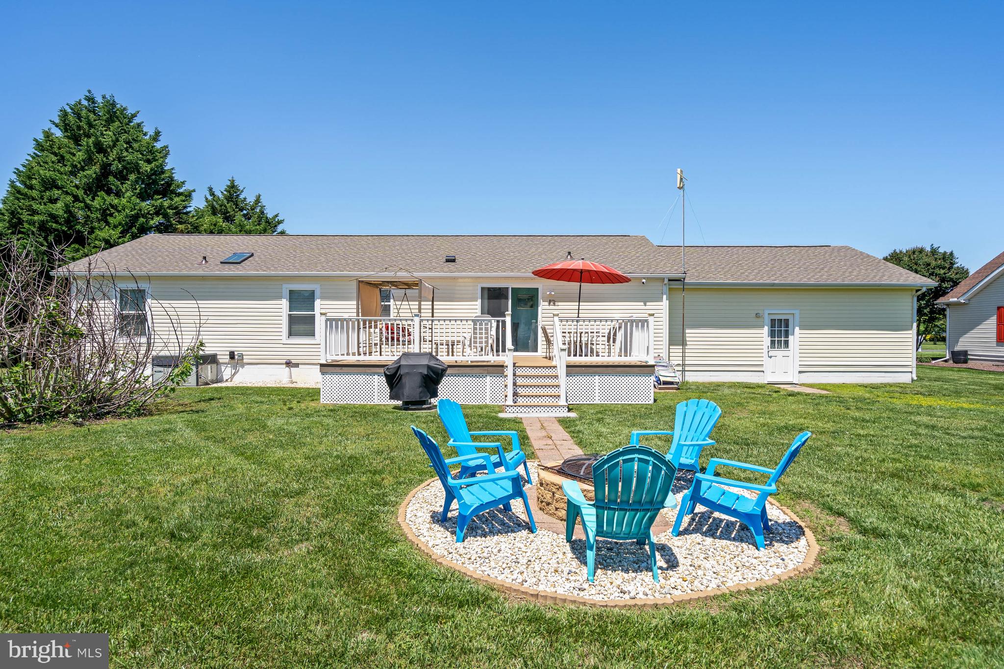 DOVE KNOLL - Residential