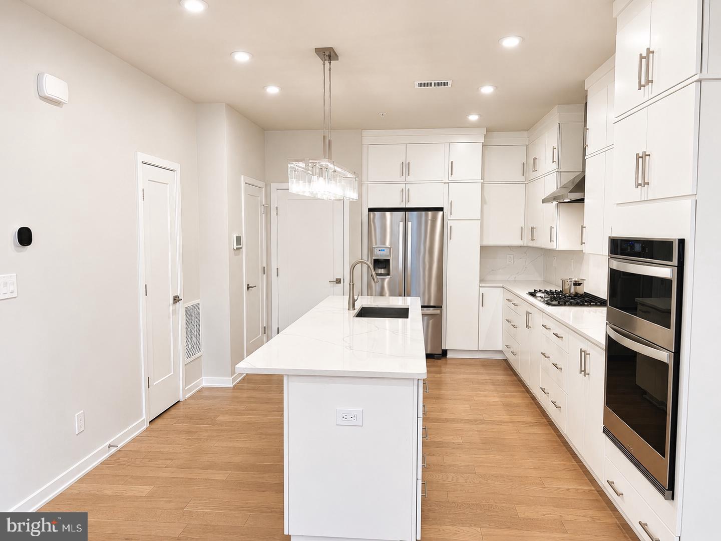 7556 SAWYER FARM WAY 1403