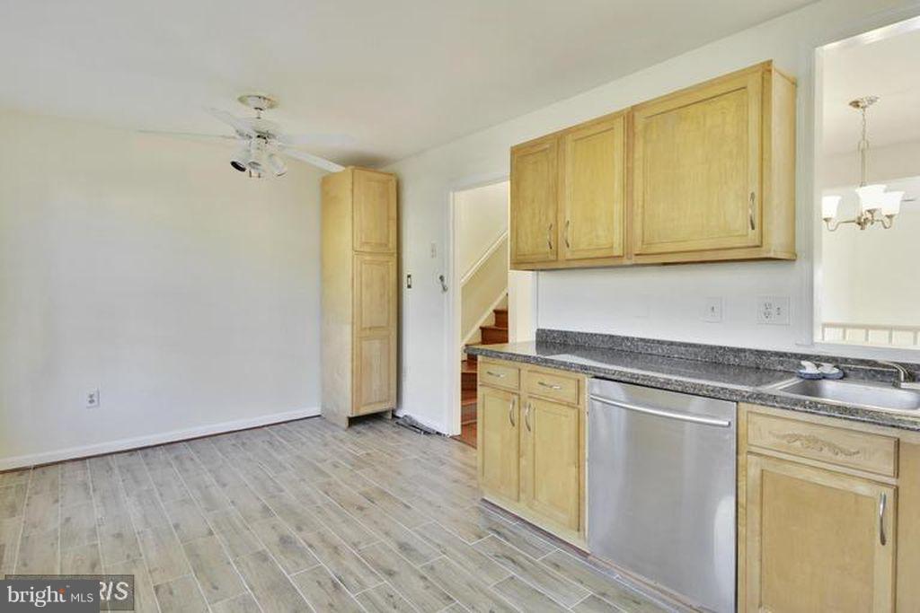 LAKEPOINTE - Residential Lease