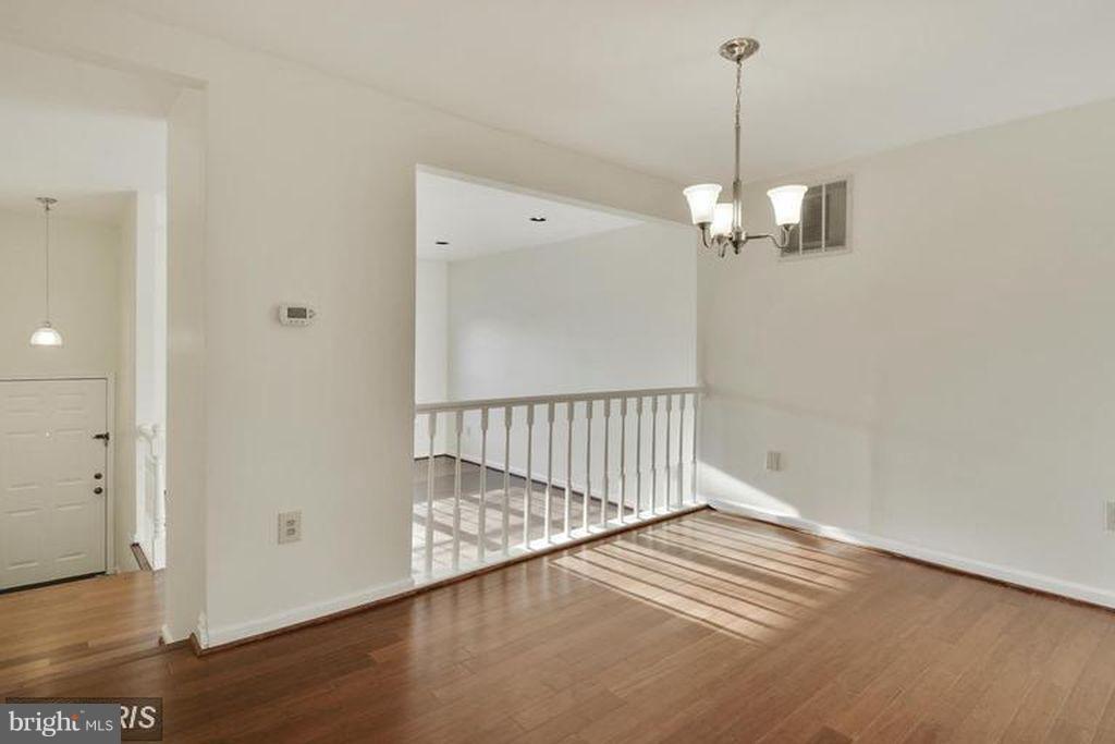 LAKEPOINTE - Residential Lease