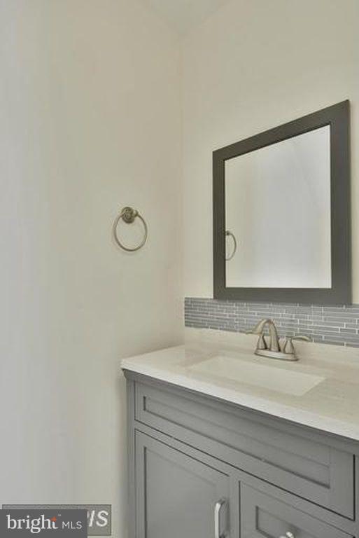 LAKEPOINTE - Residential Lease