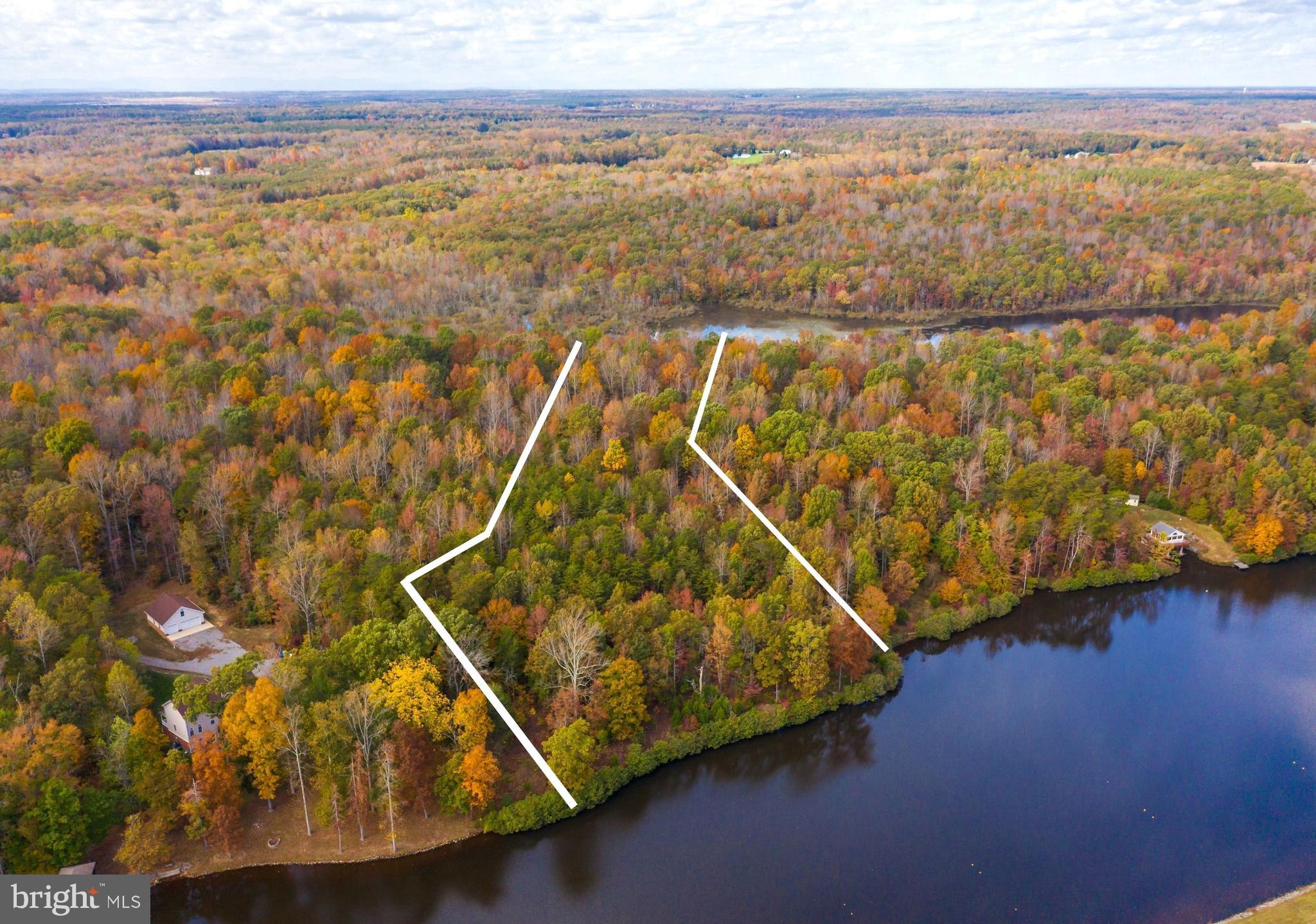 JENNINGS POND - Land