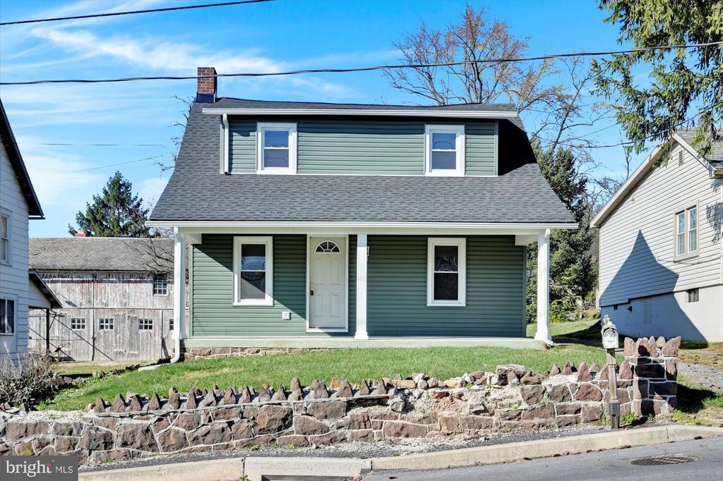 Photo of 12 RIDGE AVE, EPHRATA, PA 17522 (MLS # PALA2027986)