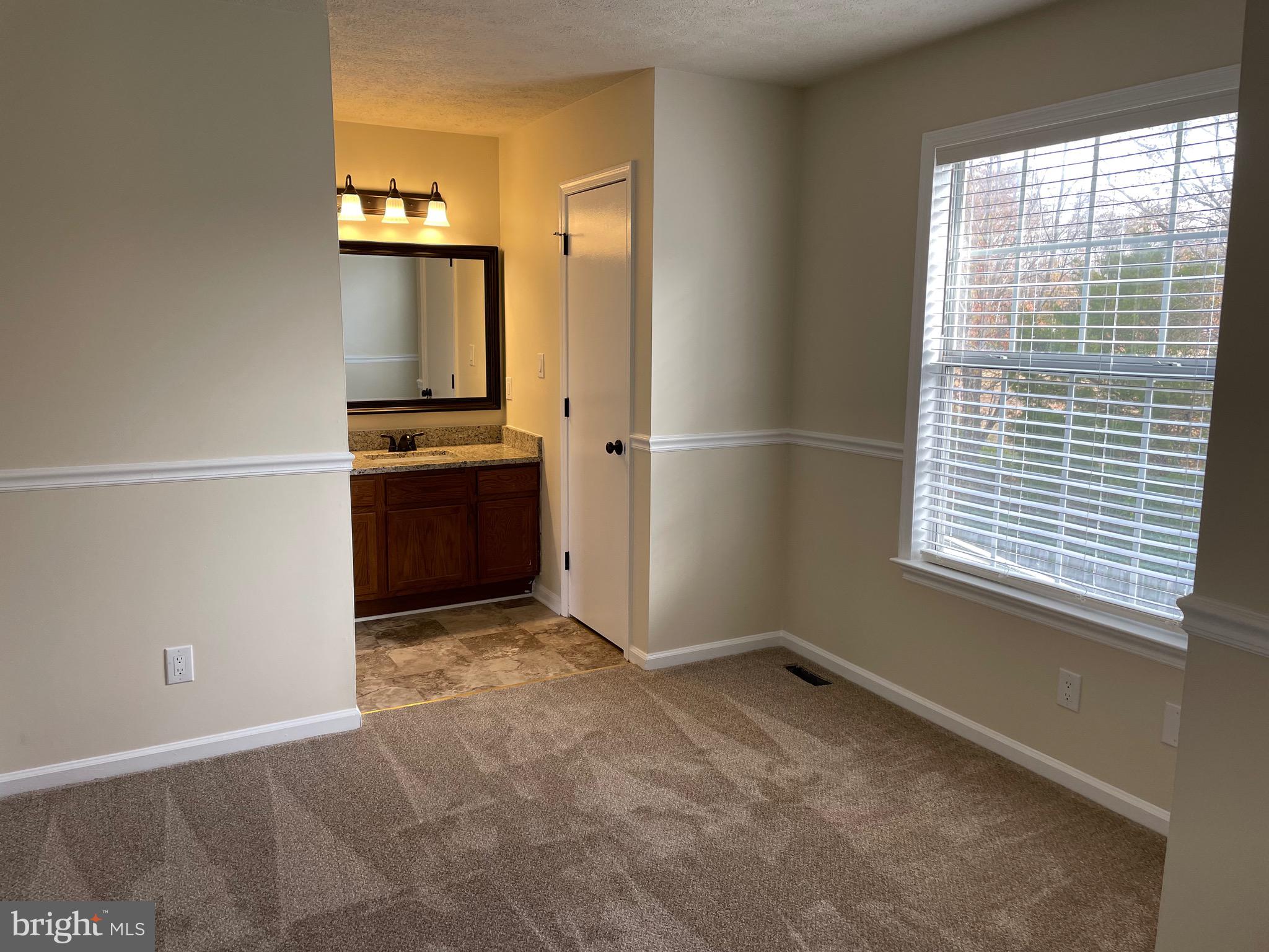 MALLARDS LANDING - Residential Lease