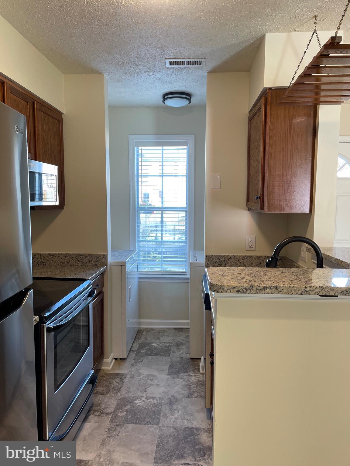 MALLARDS LANDING - Residential Lease