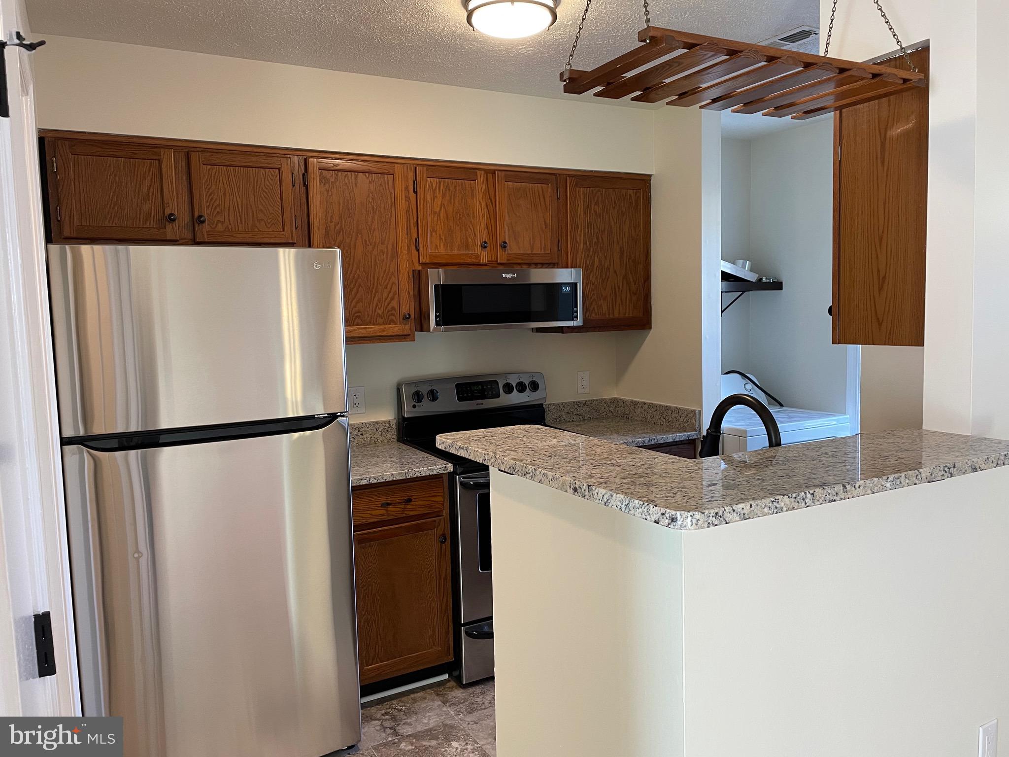 MALLARDS LANDING - Residential Lease