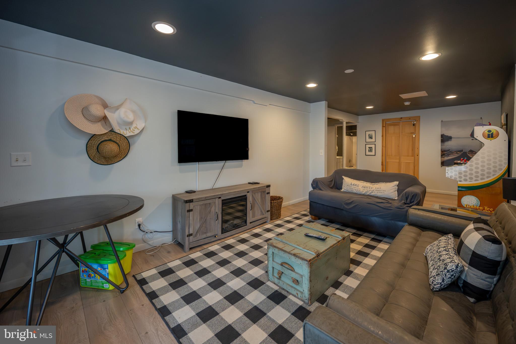 SKY VALLEY - Residential