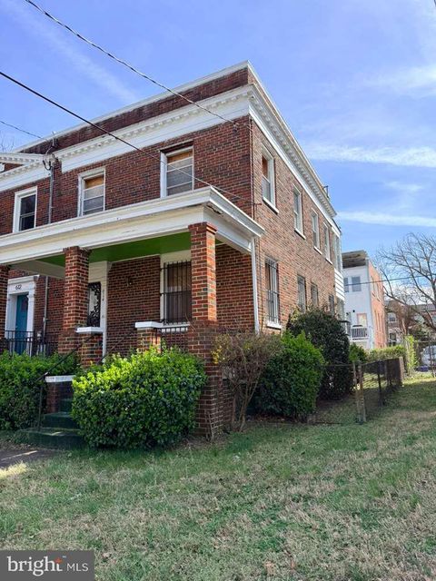 Photo of 614 Rittenhouse Street NW, WASHINGTON, DC 20011 (MLS # DCDC2264762)