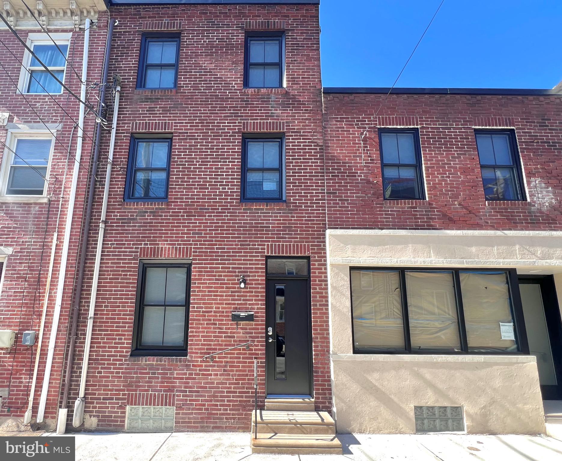 A Rare Multi Unit Investment Gem in the heart of Port Richmond. This Huge Freshly Renovated Mixed Use Multifamily property is amazing opportunity for owner occupied, or rent out for multiple income streams. Consists of A commercial Store front, Massive Commercial garage, warehouse space, small office, 3 x One Bedroom apartments. Everything is separately metered, all units have new heating systems, washers and dryers in each unit, 2 roof decks, one is a bi level apartment. Everything is fully renovated from top to
Bottom. New roof, HVAC, New electrical, new plumbing, new appliances, etc. You can see the quality and craftsmanship of the work throughout the property. A rare opportunity with so much growth potential and expansions possibilities. Ultra close to I-95, Fishtown, all the Restaurants, cafes, New bars, boutiques and tons of shopping that Port Richmond, & Fishtown has to Offer. Contact listing again for questions.