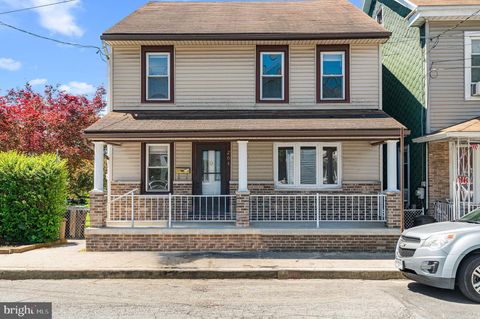 Homes For Sale - 204 E Independence Street<br/> ORWIGSBURG, PA 17961