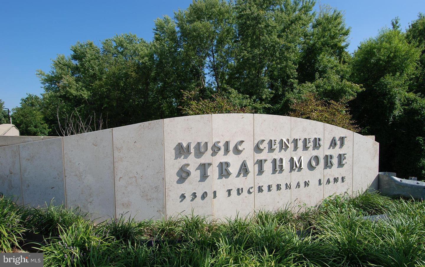 GABLES OF TUCKERMAN - Residential Lease