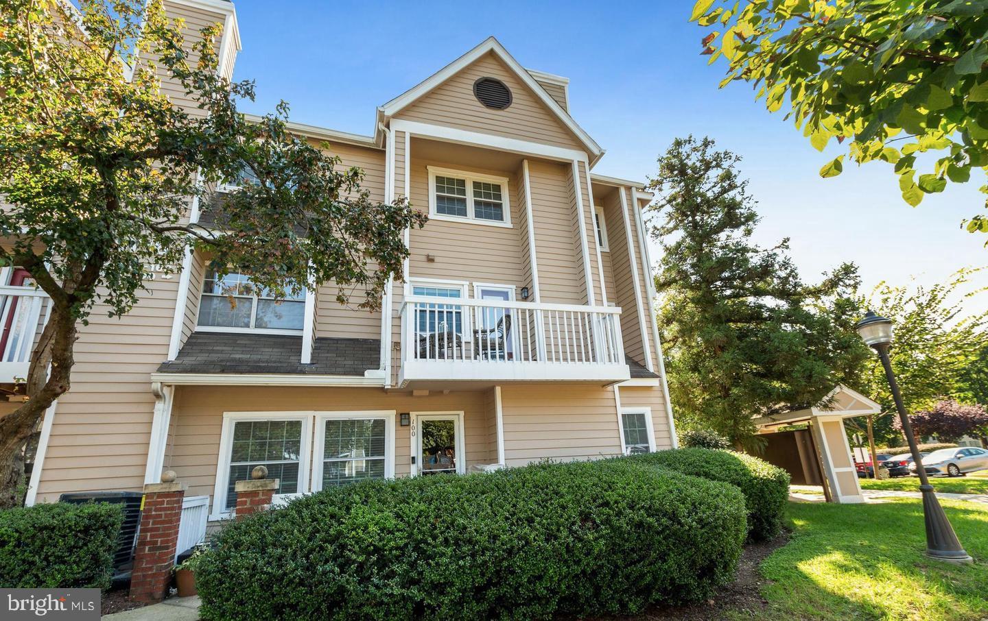 GABLES OF TUCKERMAN - Residential Lease