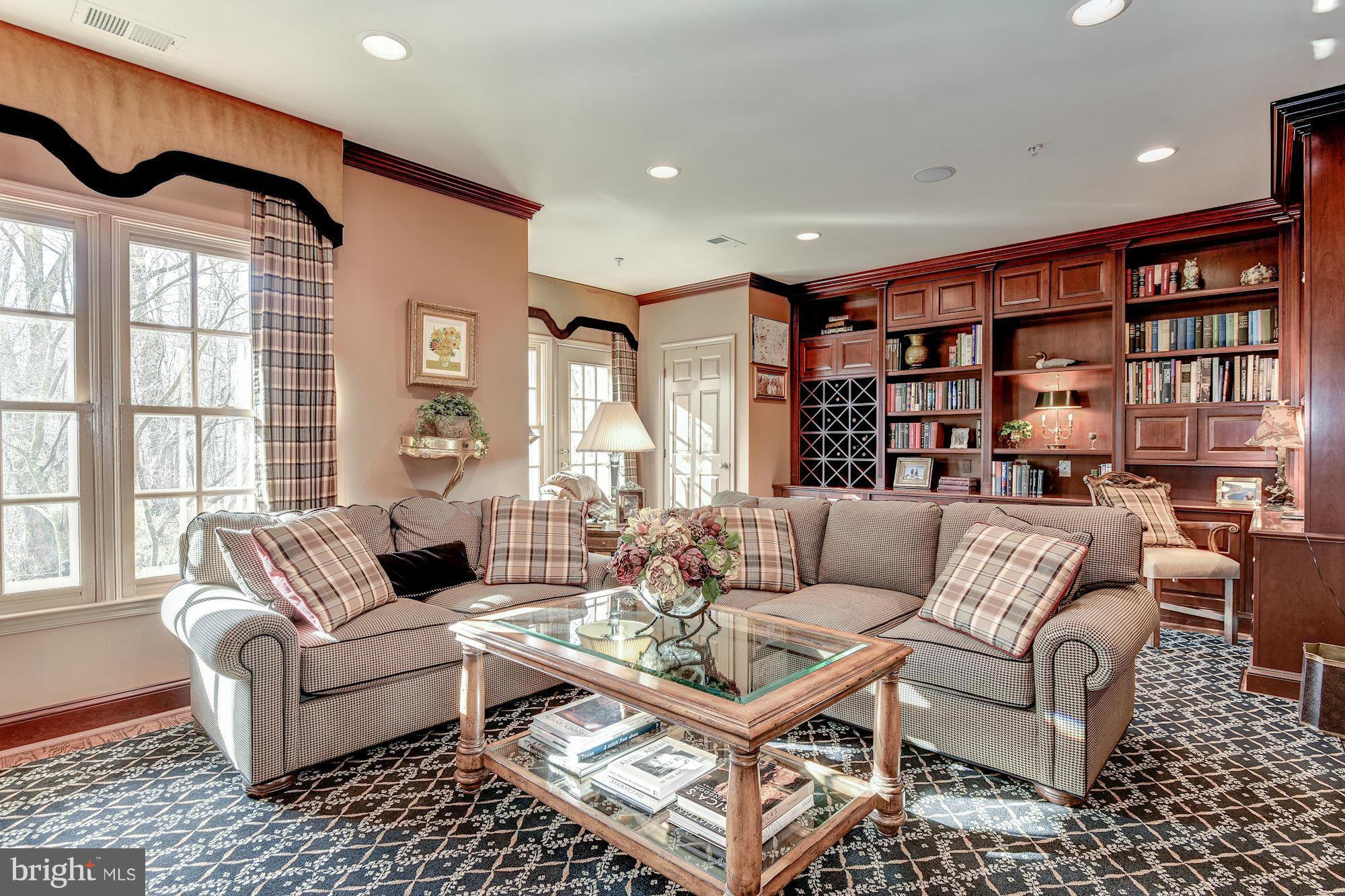 FORDS LANDING - Residential