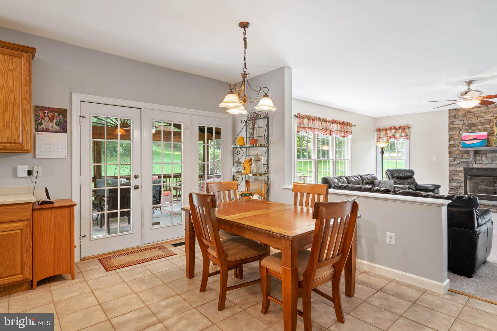 HOLLY FOREST ESTATES - Residential