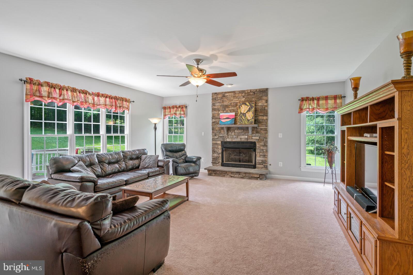 HOLLY FOREST ESTATES - Residential