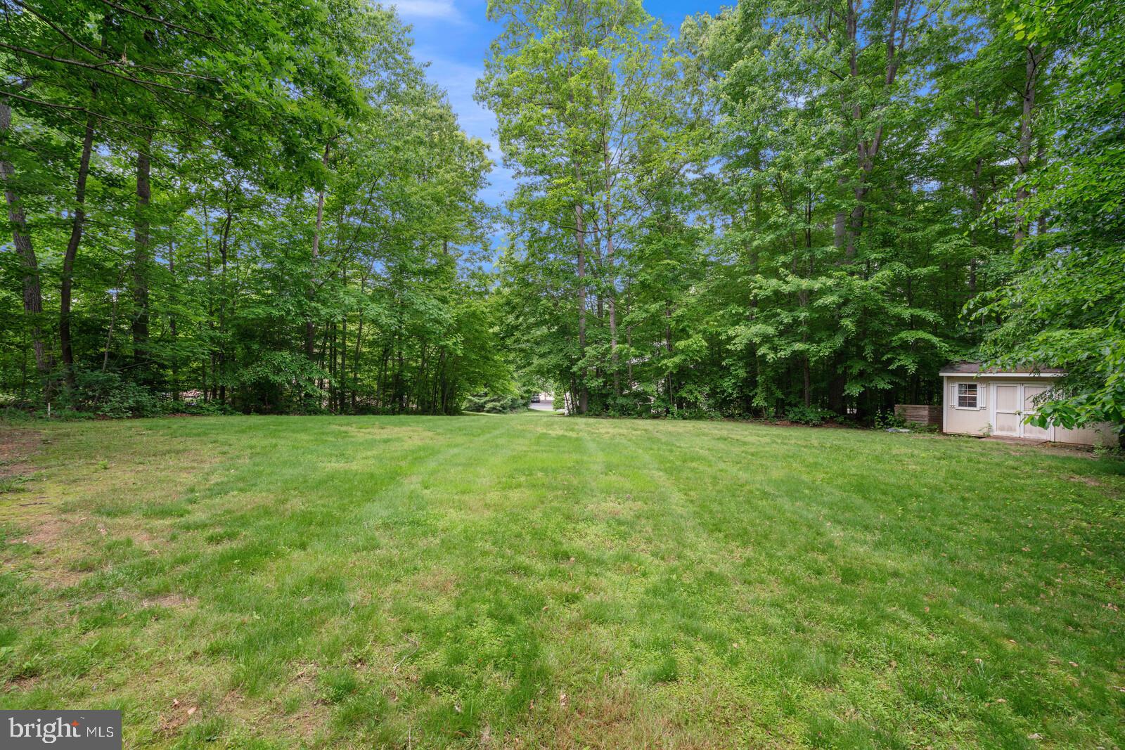 HOLLY FOREST ESTATES - Residential