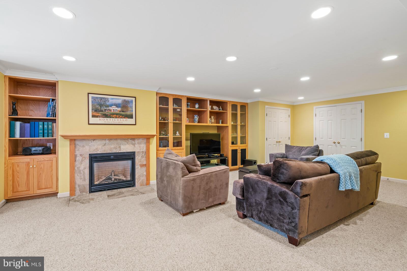 HOLLY FOREST ESTATES - Residential