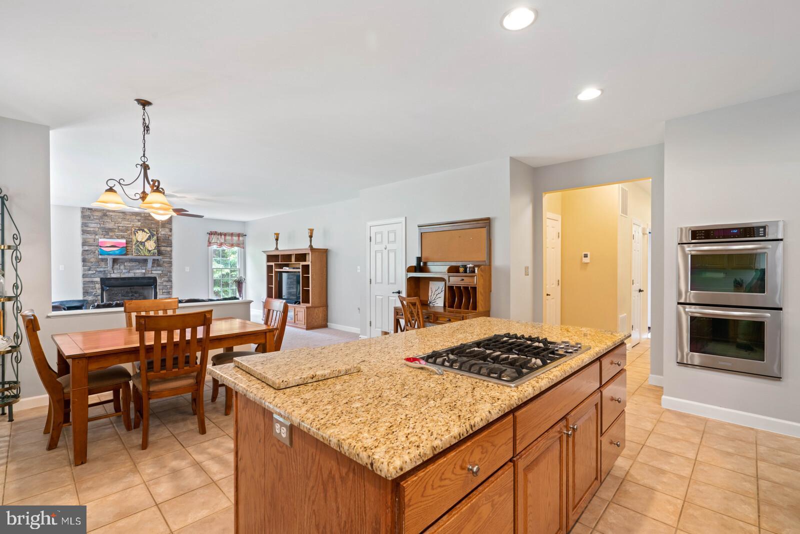 HOLLY FOREST ESTATES - Residential